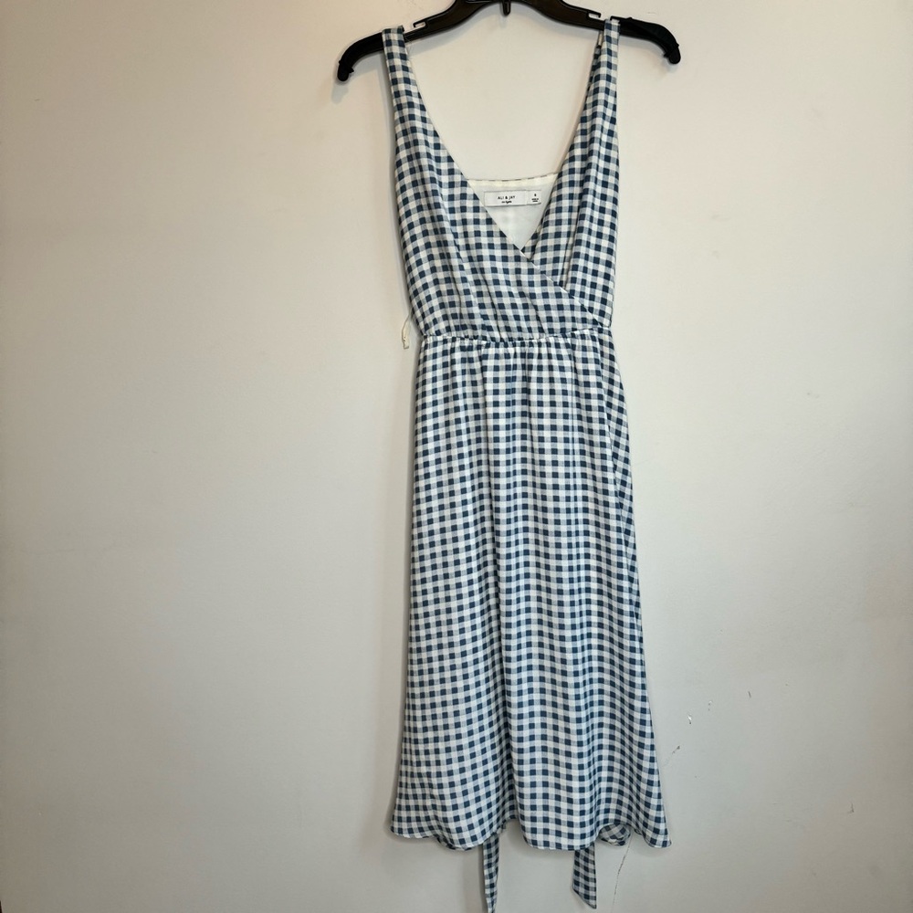 Blue and White Sleeveless V-Neck Sundress
